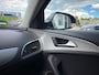 Audi A6 Avant 2.0 TFSI Business Edition in automaat en elec panoramadak en parkeersensoren en trekhaak