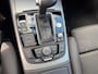 Audi A6 Avant 2.0 TFSI Business Edition in automaat en elec panoramadak en parkeersensoren en trekhaak