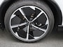 Audi Q4 e-tron 45 S edition 286 PK | S-line | Automaat | Navigatie | 360 Camera | Panoramadak | Smartphone interface | Climate Control | Stoelverwarming | Lichtmetalen velgen |