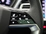 Audi Q4 Sportback e-tron 45 quattro S Edition 82 kWh l Adaptive cruise control l Panoramadak | 360 graden camera l Navigatie l Sonos premium l Stoelverwarming l Stuurverwarming l Optiekpakket zwart plus l Warmtepomp l Apple Carplay / Android Auto l