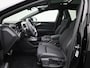 Audi Q4 Sportback e-tron 45 quattro S Edition 82 kWh l Adaptive cruise control l Panoramadak | 360 graden camera l Navigatie l Sonos premium l Stoelverwarming l Stuurverwarming l Optiekpakket zwart plus l Warmtepomp l Apple Carplay / Android Auto l