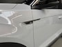 Volkswagen T-Roc 1.5 TSI (150 pk) Sport R-Line automaat - panoramadak - trekhaak - digitale cockpit