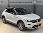 Volkswagen T-Roc 1.5 TSI (150 pk) Sport R-Line automaat - panoramadak - trekhaak - digitale cockpit