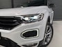 Volkswagen T-Roc 1.5 TSI (150 pk) Sport R-Line automaat - panoramadak - trekhaak - digitale cockpit