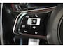 Volkswagen T-Roc 1.5 TSI 150pk Sport | LED | Digital Cockpit | Camera | Trekhaak | 100% (Dealer) onderhouden label