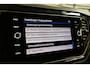 Volkswagen T-Roc 1.5 TSI 150pk Sport | LED | Digital Cockpit | Camera | Trekhaak | 100% (Dealer) onderhouden label