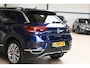 Volkswagen T-Roc 1.5 TSI 150pk Sport | LED | Digital Cockpit | Camera | Trekhaak | 100% (Dealer) onderhouden label
