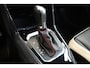 Volkswagen T-Roc 1.5 TSI 150pk Sport | LED | Digital Cockpit | Camera | Trekhaak | 100% (Dealer) onderhouden label
