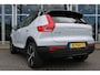 Volvo XC40 Recharge P8 408PK AWD R-Design | Adapt. Cruise | BLIS | Keyless Entry | El. Trekhaak | PDC Achter | El. Achterklep | Nubuck bekleding |