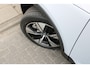 Volvo XC40 Recharge P8 408PK AWD R-Design | Adapt. Cruise | BLIS | Keyless Entry | El. Trekhaak | PDC Achter | El. Achterklep | Nubuck bekleding |