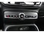 Volvo XC40 Recharge P8 408PK AWD R-Design | Adapt. Cruise | BLIS | Keyless Entry | El. Trekhaak | PDC Achter | El. Achterklep | Nubuck bekleding |