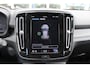 Volvo XC40 Recharge P8 408PK AWD R-Design | Adapt. Cruise | BLIS | Keyless Entry | El. Trekhaak | PDC Achter | El. Achterklep | Nubuck bekleding |