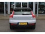 Volvo XC40 Recharge P8 408PK AWD R-Design | Adapt. Cruise | BLIS | Keyless Entry | El. Trekhaak | PDC Achter | El. Achterklep | Nubuck bekleding |