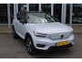 Volvo XC40 Recharge P8 408PK AWD R-Design | Adapt. Cruise | BLIS | Keyless Entry | El. Trekhaak | PDC Achter | El. Achterklep | Nubuck bekleding |