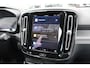 Volvo XC40 Recharge P8 408PK AWD R-Design | Adapt. Cruise | BLIS | Keyless Entry | El. Trekhaak | PDC Achter | El. Achterklep | Nubuck bekleding |