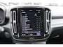Volvo XC40 Recharge P8 408PK AWD R-Design | Adapt. Cruise | BLIS | Keyless Entry | El. Trekhaak | PDC Achter | El. Achterklep | Nubuck bekleding |