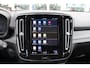 Volvo XC40 Recharge P8 408PK AWD R-Design | Adapt. Cruise | BLIS | Keyless Entry | El. Trekhaak | PDC Achter | El. Achterklep | Nubuck bekleding |