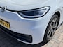Volkswagen ID.3 First Plus 58 kWh / AUTOMAAT/ SOH 91%/ ACC/ KEYLESS/ PARK.SENSOREN V+A/ CAMERA/ APP-CONNECT/ STOELVERWARM./ RIJ-MODI/ DIGITAL DASH/ NAVI/ DAB/ CLIMA/ LED/ 19'' LMV