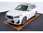 BMW iX1 eDrive20 67 kWh M Sport - Panoramadak - Driving Assistant Plus - Head up - Getinte ruiten - Comfort Access - Elektrisch verwarmde voorstoelen - sportstoelen - Grootlichtassistent -