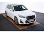 BMW iX1 eDrive20 67 kWh M Sport - Panoramadak - Driving Assistant Plus - Head up - Getinte ruiten - Comfort Access - Elektrisch verwarmde voorstoelen - sportstoelen - Grootlichtassistent -