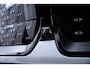 BMW iX1 eDrive20 67 kWh M Sport - Panoramadak - Driving Assistant Plus - Head up - Getinte ruiten - Comfort Access - Elektrisch verwarmde voorstoelen - sportstoelen - Grootlichtassistent -