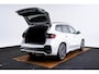 BMW iX1 eDrive20 67 kWh M Sport - Panoramadak - Driving Assistant Plus - Head up - Getinte ruiten - Comfort Access - Elektrisch verwarmde voorstoelen - sportstoelen - Grootlichtassistent -