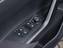 Volkswagen Taigo 1.5 TSI R-Line | Parkeersensoren voor & achter | Navigatie via telefoon | Apple carplay / Android auto | Stoelverwarming |