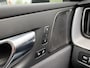 Volvo XC60 2.0 Recharge T8 AWD R-Design