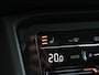 Volkswagen Tiguan 1.5 TSI Elegance | Trekhaak | Stoel/Stuur verwarming | Camera | App-Connect | Grootlichtassistent |
