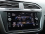 Volkswagen Tiguan 1.5 TSI Elegance | Trekhaak | Stoel/Stuur verwarming | Camera | App-Connect | Grootlichtassistent |