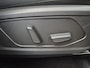 Hyundai Tucson 1.6 T-GDI PHEV Premium Sky 4WD / Dealer onderhouden / Fabrieksgarantie tot 03-2027 / Trekgewicht 1350 kg / Trekhaak afneembaar / Glazen schuif- en kanteldak / Elektrische achterklep / Stuur- Stoel & Achterbankverwarming / Stoelventilatie / Adaptief cruise control /