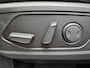 Hyundai Tucson 1.6 T-GDI PHEV Premium Sky 4WD / Dealer onderhouden / Fabrieksgarantie tot 03-2027 / Trekgewicht 1350 kg / Trekhaak afneembaar / Glazen schuif- en kanteldak / Elektrische achterklep / Stuur- Stoel & Achterbankverwarming / Stoelventilatie / Adaptief cruise control /