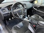 Volvo V40 2.0 D4 190PK R-Design Navi Cruise Pdc Keurige auto!