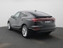 Audi Q6 Sportback e-tron edition 83 kWh l Adaptive cruise control l Stuurverwarming l Navigatie l Dodehoekdetectie l Climate control l Stoelverwarming voor en achter l Rood gespoten remzadels l Carbon pakket l Warmtepomp
