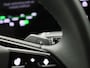Audi Q6 Sportback e-tron edition 83 kWh l Adaptive cruise control l Stuurverwarming l Navigatie l Dodehoekdetectie l Climate control l Stoelverwarming voor en achter l Rood gespoten remzadels l Carbon pakket l Warmtepomp