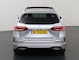Mercedes-Benz B-klasse 180 Business Solution AMG | Night | Widescreen | Trekhaak | Panoramadak | Stoelverwarming |