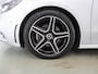 Mercedes-Benz B-klasse 180 Business Solution AMG | Night | Widescreen | Trekhaak | Panoramadak | Stoelverwarming |
