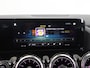 Mercedes-Benz B-klasse 180 Business Solution AMG | Night | Widescreen | Trekhaak | Panoramadak | Stoelverwarming |