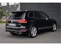 Volkswagen Touareg 3.0 TDI R-line Luchtv-Dynaudio-Trekh-Standkachel