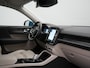 Volvo XC40 T5 Plus Bright PHEV 262pk Dealer O.H | Trekhaak Af Fabriek | Camera | Adaptive Cruise | Harman & Kardon | Lederen Sportstoelen Memory & Verwarmd | Keyless | Blis | Stuur Verwarmd | Navigatie | Virtual | 18"L.M | DAB |