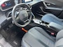 Peugeot 2008 1.2 PureTech Allure Pack | Achteruitrijcamera | Dakrails | Extra getint glas