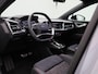 Audi Q4 e-tron 45 quattro Edition 82 kWh l Achteruitrijcamera l Climate control l Navigatie l Character sound l Smartphone interface l Privacy glas l Trekhaak l Stoelverwarming l Optiekpakket zwart plus l Parkeersensoren l Audi sound system l