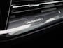 Audi Q4 e-tron 45 quattro Edition 82 kWh l Achteruitrijcamera l Climate control l Navigatie l Character sound l Smartphone interface l Privacy glas l Trekhaak l Stoelverwarming l Optiekpakket zwart plus l Parkeersensoren l Audi sound system l