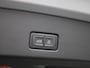Audi Q4 e-tron 45 quattro Edition 82 kWh l Achteruitrijcamera l Climate control l Navigatie l Character sound l Smartphone interface l Privacy glas l Trekhaak l Stoelverwarming l Optiekpakket zwart plus l Parkeersensoren l Audi sound system l