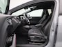 Audi Q4 e-tron 45 quattro Edition 82 kWh l Achteruitrijcamera l Climate control l Navigatie l Character sound l Smartphone interface l Privacy glas l Trekhaak l Stoelverwarming l Optiekpakket zwart plus l Parkeersensoren l Audi sound system l