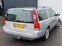 Volvo V70 2.4 T AUTOMAAT/LEDER/CRUISE/CLIMA/BLUETOOTH