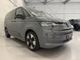 Volkswagen Multivan 1.4 eHybrid L2 BULLI EDITION 7p. PURE-GREY/TREKHAAK/19"/CAMERA/SOH 97%/ACC/STANDKACHEL/CARPLAY/NAVI/ELECTR.A.KLEP/PRIVACY/SCHUIFRUITJES/VOLLEDIG VW DEALER HISTORIE