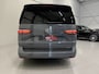 Volkswagen Multivan 1.4 eHybrid L2 BULLI EDITION 7p. PURE-GREY/TREKHAAK/19"/CAMERA/SOH 97%/ACC/STANDKACHEL/CARPLAY/NAVI/ELECTR.A.KLEP/PRIVACY/SCHUIFRUITJES/VOLLEDIG VW DEALER HISTORIE