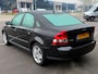 Volvo S40 1.8 Kinetic NETTEAUTO/CRUISE/LMV/XENOM/CLIMA/NAP