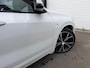 BMW X2 SDrive18d High Executive Edition M-PAKKET/PANORAMADAK/SFEER/CAMERS